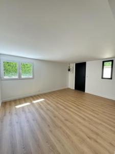 For sale Champagne-au-mont-d'or 5 rooms 185 m2 Rhone (69410) photo 1