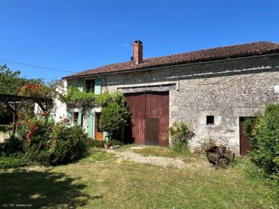 For sale Lizant 5 rooms 116 m2 Vienne (86400) photo 0