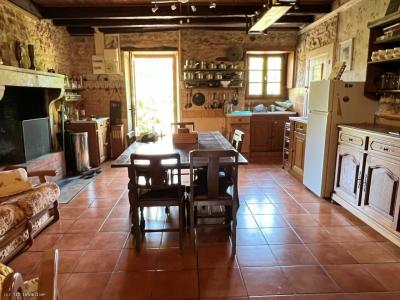 For sale Lizant 5 rooms 116 m2 Vienne (86400) photo 3