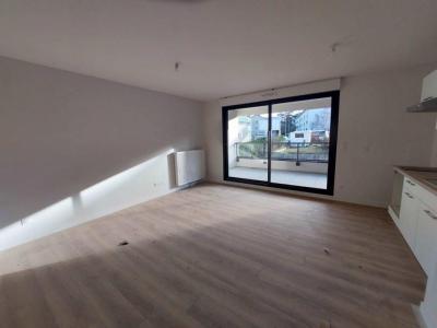 For rent Clermont-ferrand 2 rooms 41 m2 Puy de dome (63100) photo 1
