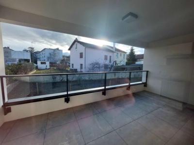 For rent Clermont-ferrand 2 rooms 41 m2 Puy de dome (63100) photo 4