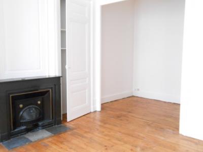 For rent Lyon-3eme-arrondissement 1 room 45 m2 Rhone (69003) photo 1
