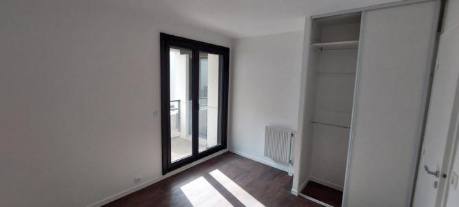 Louer Appartement Paris-17eme-arrondissement 2071 euros