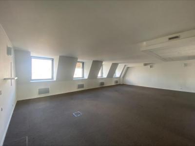 For rent Paris-9eme-arrondissement 136 m2 Paris (75009) photo 0