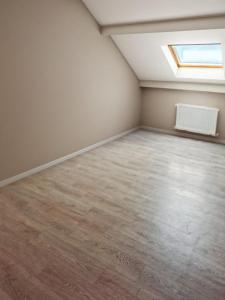 Louer Appartement 105 m2 Theding