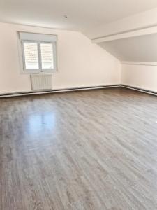 Louer Appartement Theding 805 euros