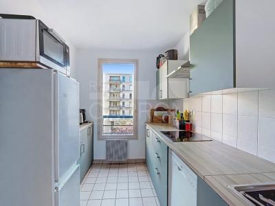 For sale Lyon-3eme-arrondissement 3 rooms 80 m2 Rhone (69003) photo 2