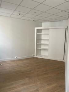 For rent Bordeaux 2 rooms 44 m2 Gironde (33000) photo 1