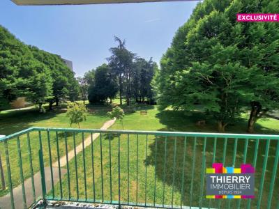 For sale Nantes 3 rooms 68 m2 Loire atlantique (44000) photo 2