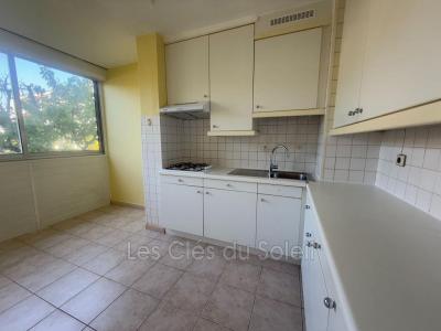 For rent Toulon 4 rooms 66 m2 Var (83000) photo 1