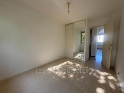 For rent Toulon 4 rooms 66 m2 Var (83000) photo 4
