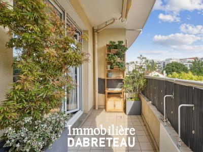 For sale Villeurbanne 3 rooms 68 m2 Rhone (69100) photo 0