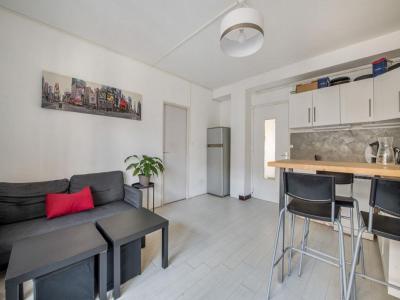 For rent Lyon-3eme-arrondissement 4 rooms 71 m2 Rhone (69003) photo 3