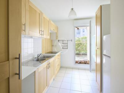 For sale Nantes 3 rooms 76 m2 Loire atlantique (44000) photo 2