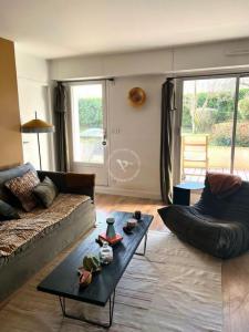 For sale Nantes 3 rooms 75 m2 Loire atlantique (44000) photo 2