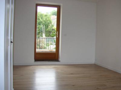Louer Appartement Champagne-sur-oise 690 euros