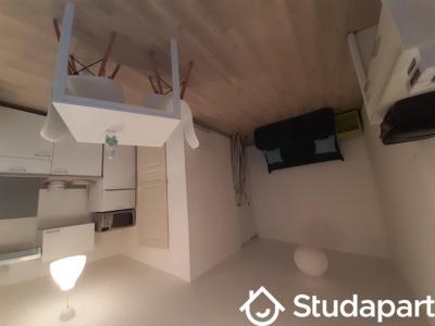 For rent Pessac 1 room 27 m2 Gironde (33600) photo 2