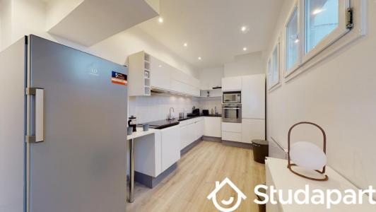 Louer Appartement 32 m2 Suresnes
