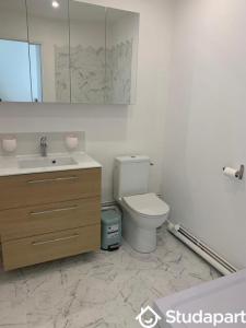 For rent Noisy-le-grand 1 room 10 m2 Seine saint denis (93160) photo 2