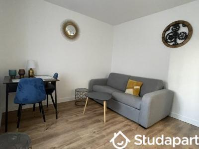 For rent Reims 1 room 19 m2 Marne (51100) photo 0