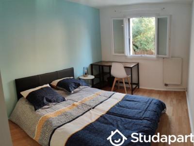 For rent Champs-sur-marne 1 room 10 m2 Seine et marne (77420) photo 2