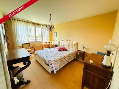 For sale Cholet 5 rooms 148 m2 Maine et loire (49300) photo 1