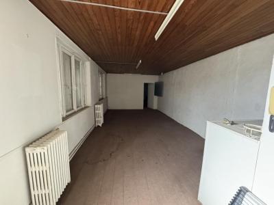 For sale CENTRE VILLE   COMMERCES 6 rooms 180 m2 Cher (18200) photo 1