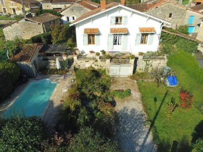 For sale CELLEFROUIN 7 rooms 199 m2 Charente (16450) photo 1