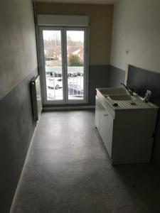 Annonce Location 4 pices Appartement Commentry 03