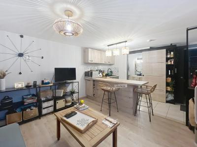 For sale Bordeaux 1 room 24 m2 Gironde (33000) photo 0