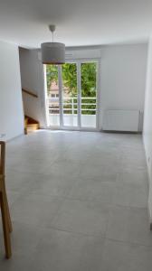 For rent Arpajon 4 rooms 109 m2 Essonne (91290) photo 3