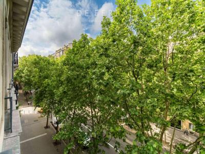 For sale Paris-14eme-arrondissement 3 rooms 50 m2 Paris (75014) photo 2