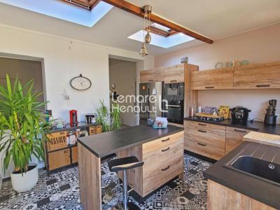 For sale Chartres 7 rooms 130 m2 Eure et loir (28000) photo 2
