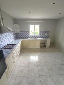 For rent Revel 4 rooms 112 m2 Haute garonne (31250) photo 2