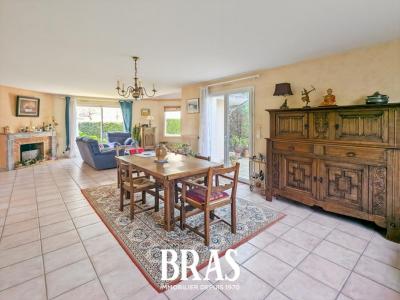 For sale Vannes 5 rooms 126 m2 Morbihan (56000) photo 1