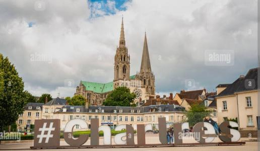 For sale Chartres 4 rooms 160 m2 Eure et loir (28000) photo 3