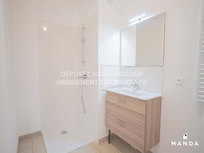 Louer Appartement 69 m2 Reims