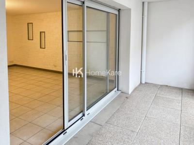 For sale Bordeaux 3 rooms 70 m2 Gironde (33000) photo 3