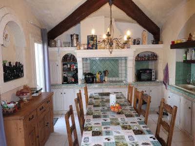 For sale Arles 5 rooms 164 m2 Bouches du Rhone (13200) photo 2