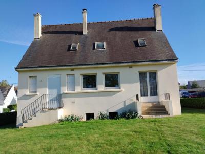 For sale Gourin 7 rooms 125 m2 Morbihan (56110) photo 2