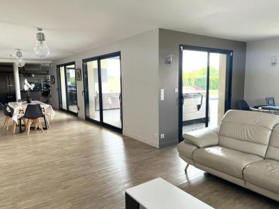 For sale Mondoubleau 8 rooms 240 m2 Loir et cher (41170) photo 4