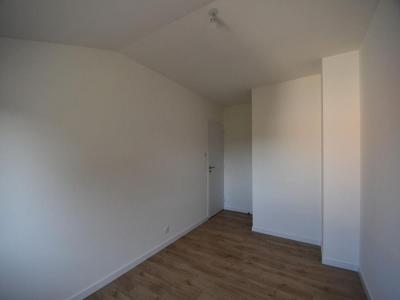 For sale Pallet 4 rooms 84 m2 Loire atlantique (44330) photo 4
