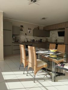 For sale Donzere 8 rooms 207 m2 Drome (26290) photo 3