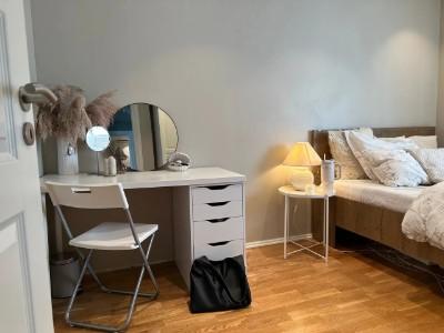 For rent Aix-en-provence rue des flibres 2 rooms 40 m2 Bouches du Rhone (13090) photo 2