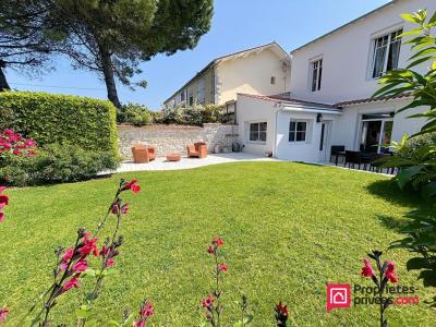 For sale Rochelle 6 rooms 120 m2 Charente maritime (17000) photo 0