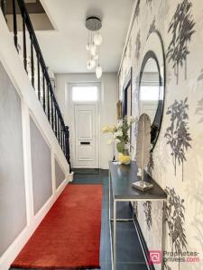 For sale Rochelle 6 rooms 120 m2 Charente maritime (17000) photo 2