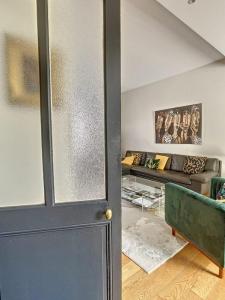 For sale Rochelle 6 rooms 120 m2 Charente maritime (17000) photo 4