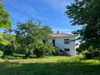 For sale Bergerac 5 rooms 140 m2 Dordogne (24100) photo 2