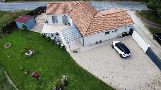 For sale Breuillet 4 rooms 105 m2 Charente maritime (17920) photo 3