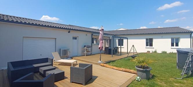 For sale Saint-sulpice-de-royan 6 rooms 135 m2 Charente maritime (17200) photo 2
